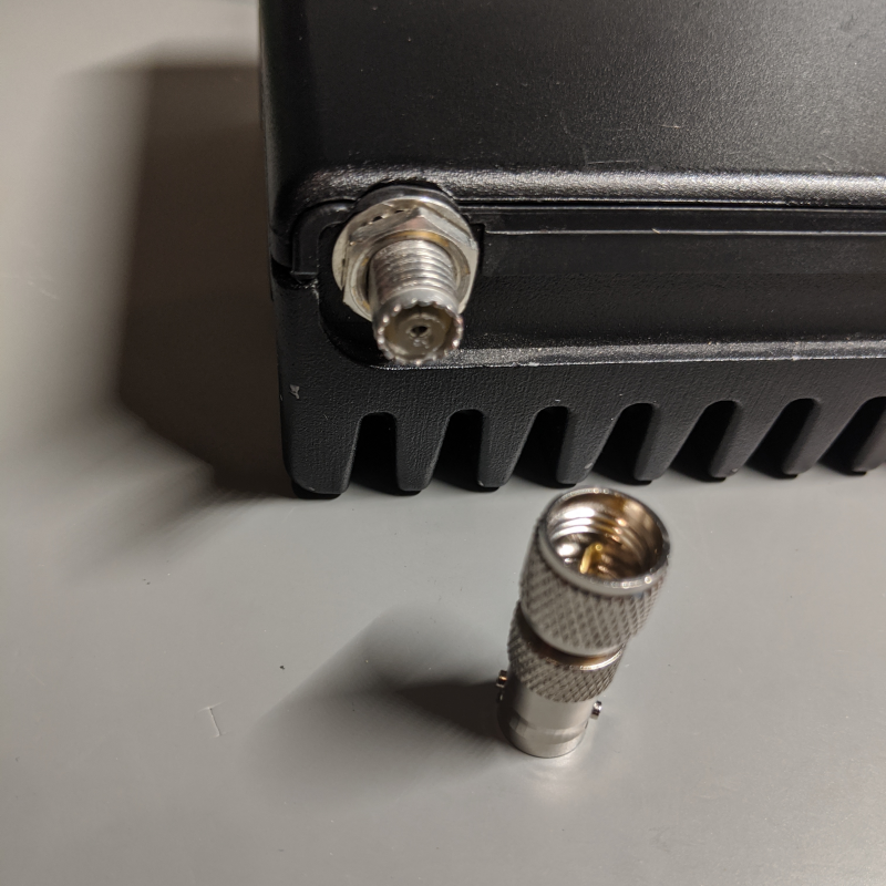 Mini-UHF to BNC adapter